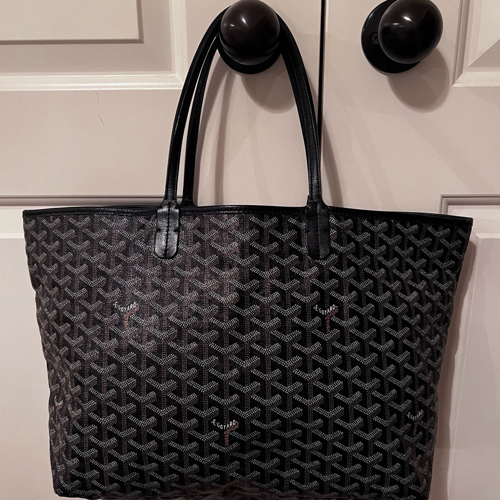 Goyard tote black